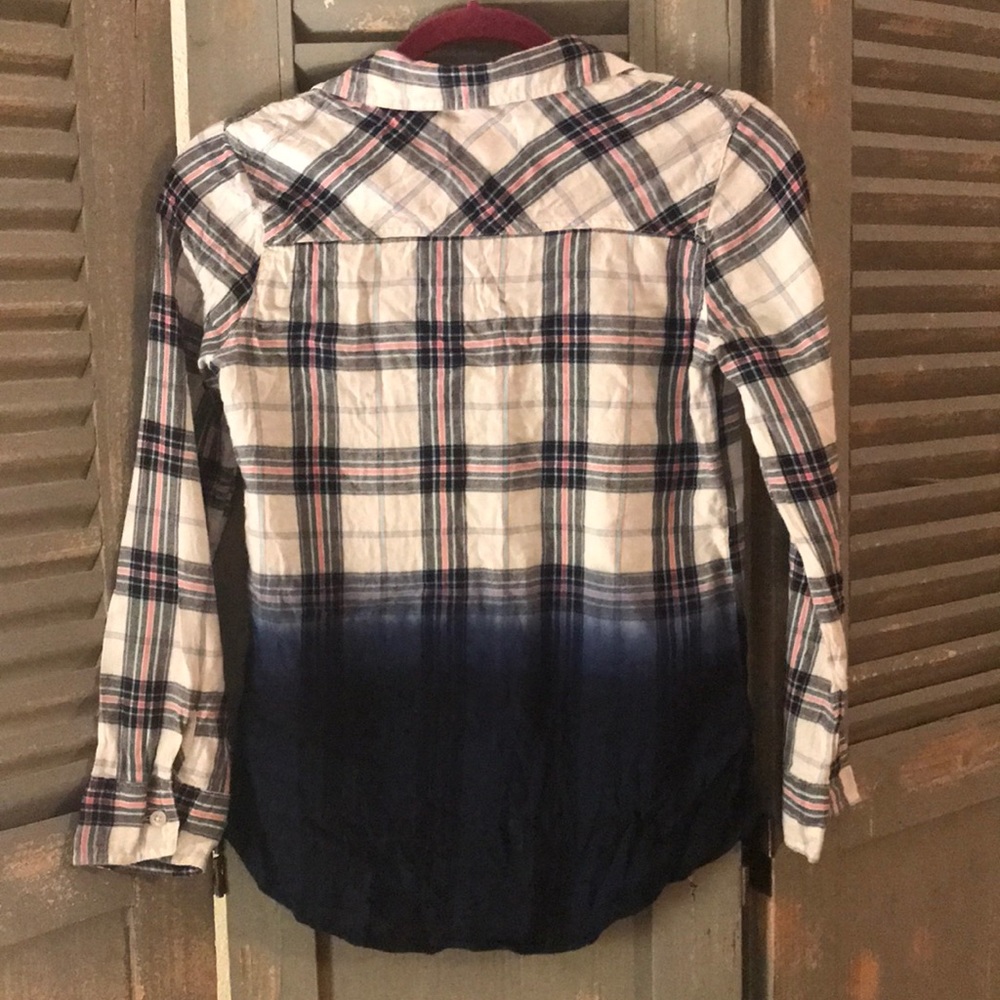 Flannel - Picture 2 of 3